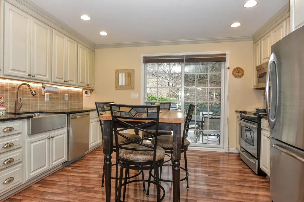 3 Stevens Lane Tuxedo Park NY 10987