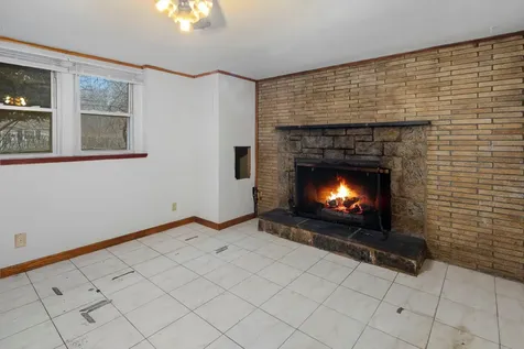1430 Raleigh Road Mamaroneck NY 10543