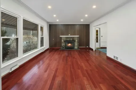 1430 Raleigh Road Mamaroneck NY 10543