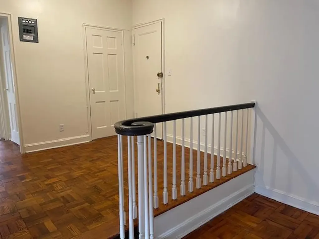 230 Central Avenue Lawrence NY 11559