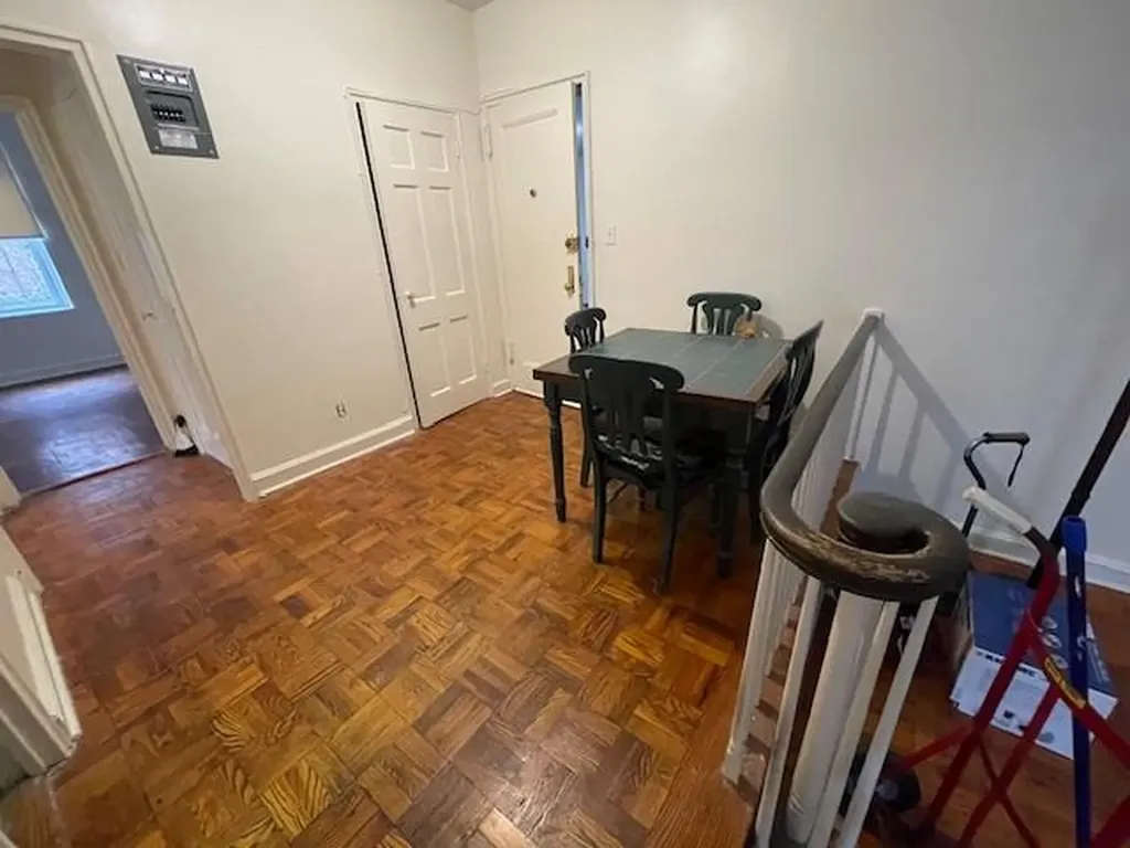 230 Central Avenue Lawrence NY 11559