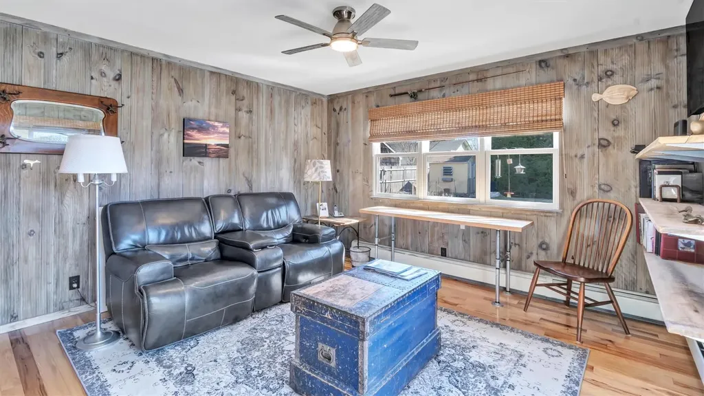 14 Maple Street Westhampton Beach NY 11978