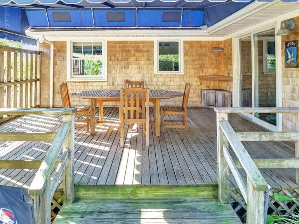 14 Maple Street Westhampton Beach NY 11978