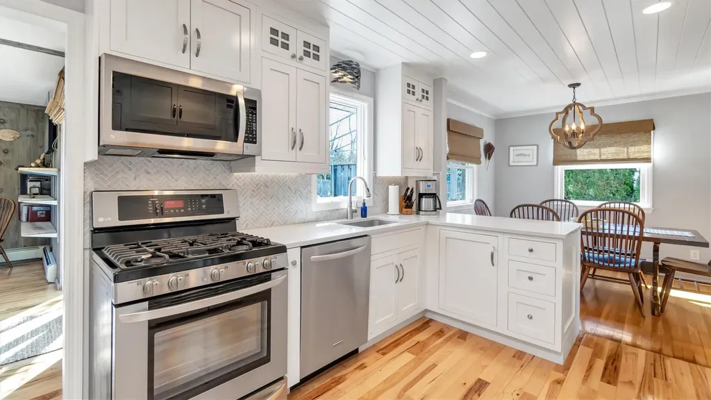 14 Maple Street Westhampton Beach NY 11978