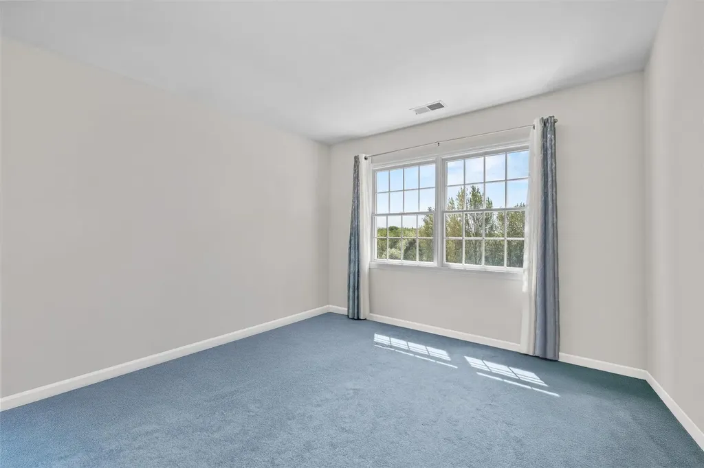 12 Loomis Drive Baldwin Place NY 10505