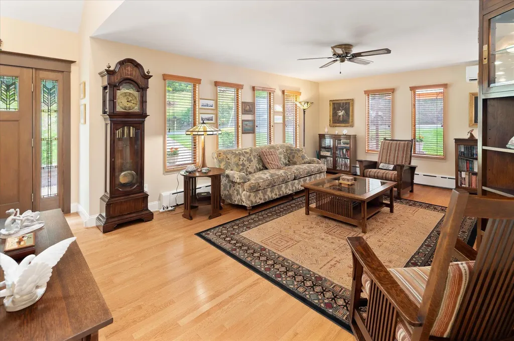 2 Overlook Way Purdys NY 10578
