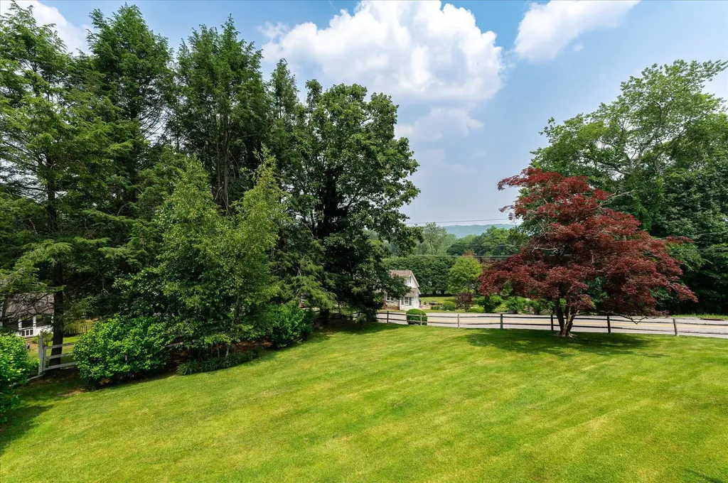 2 Overlook Way Purdys NY 10578