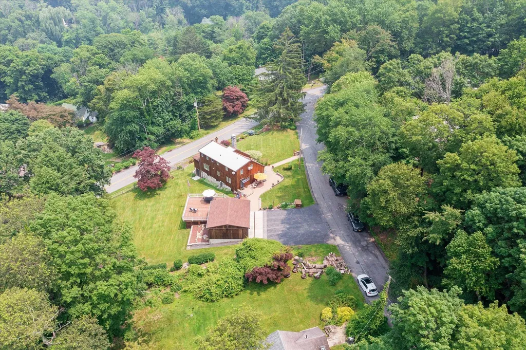 2 Overlook Way Purdys NY 10578