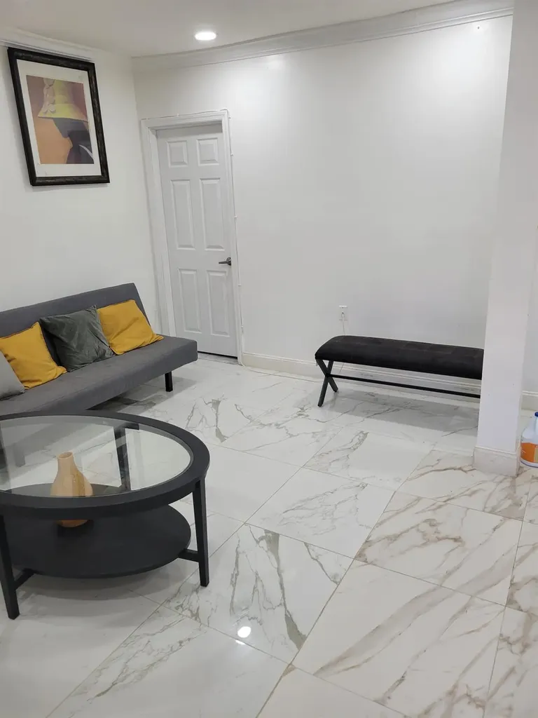 12 N Marion Rockville Centre NY 11570