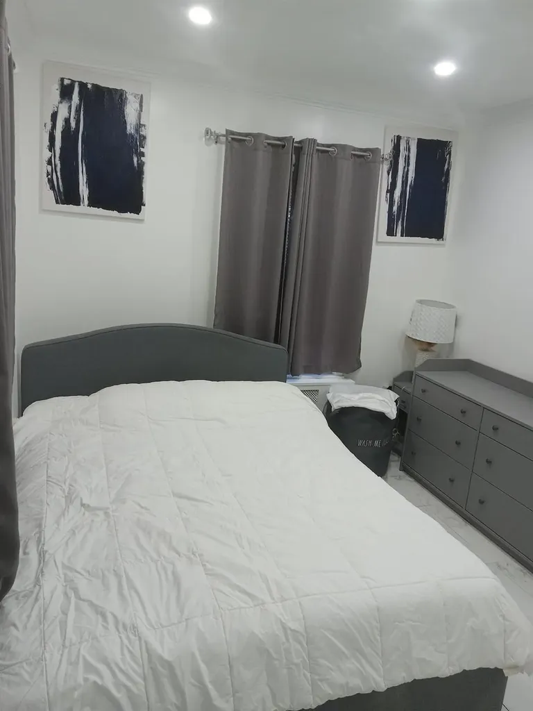 12 N Marion Rockville Centre NY 11570