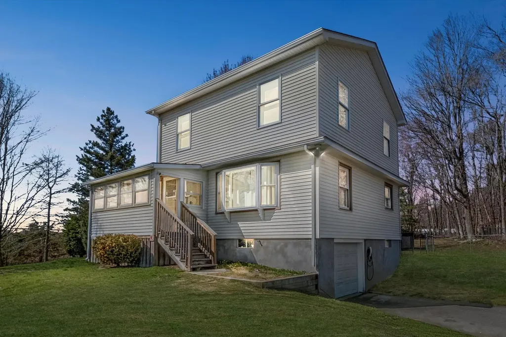 3 East Road Wallkill NY 12589