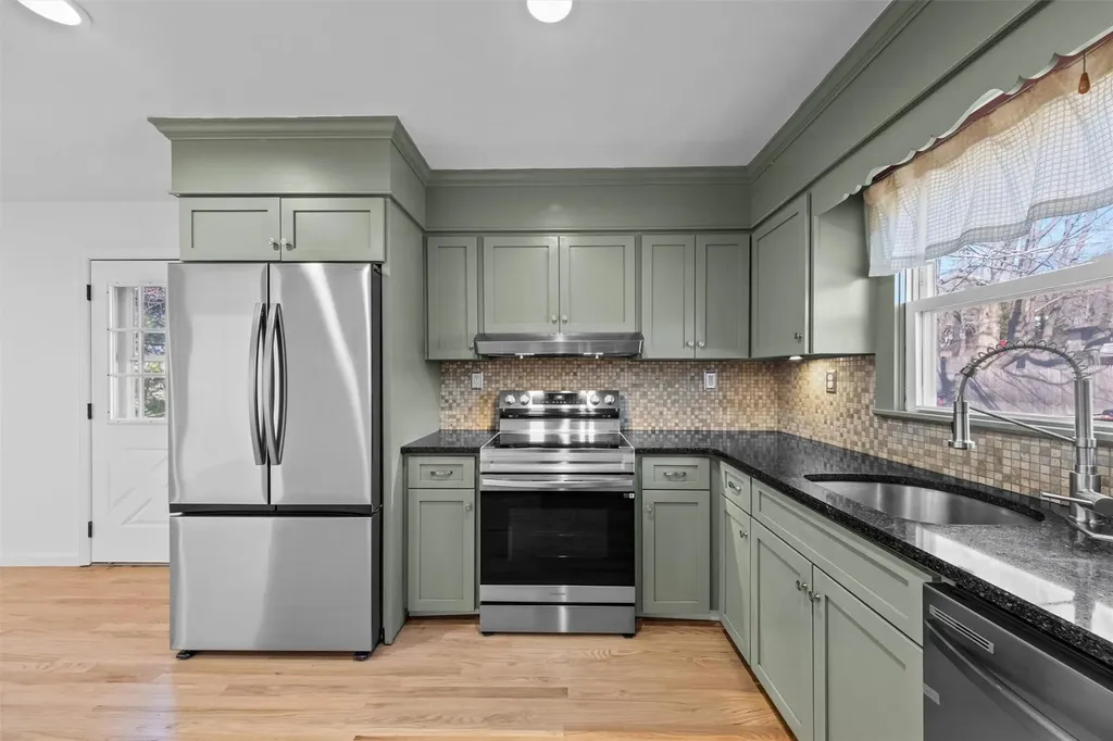 3 East Road Wallkill NY 12589