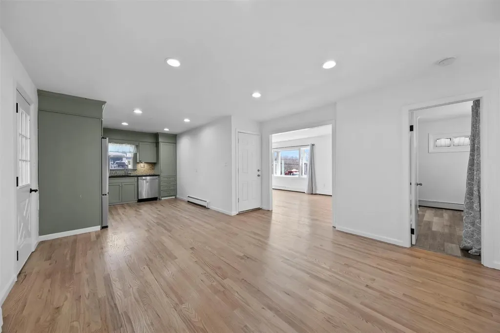 3 East Road Wallkill NY 12589
