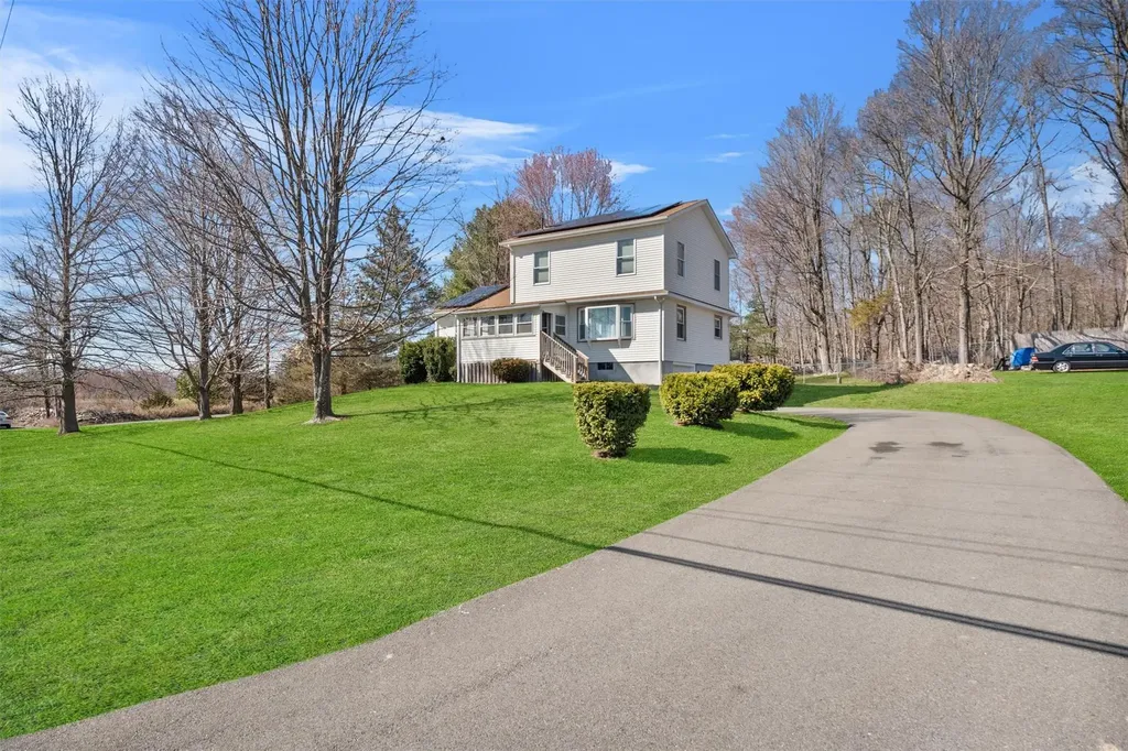3 East Road Wallkill NY 12589