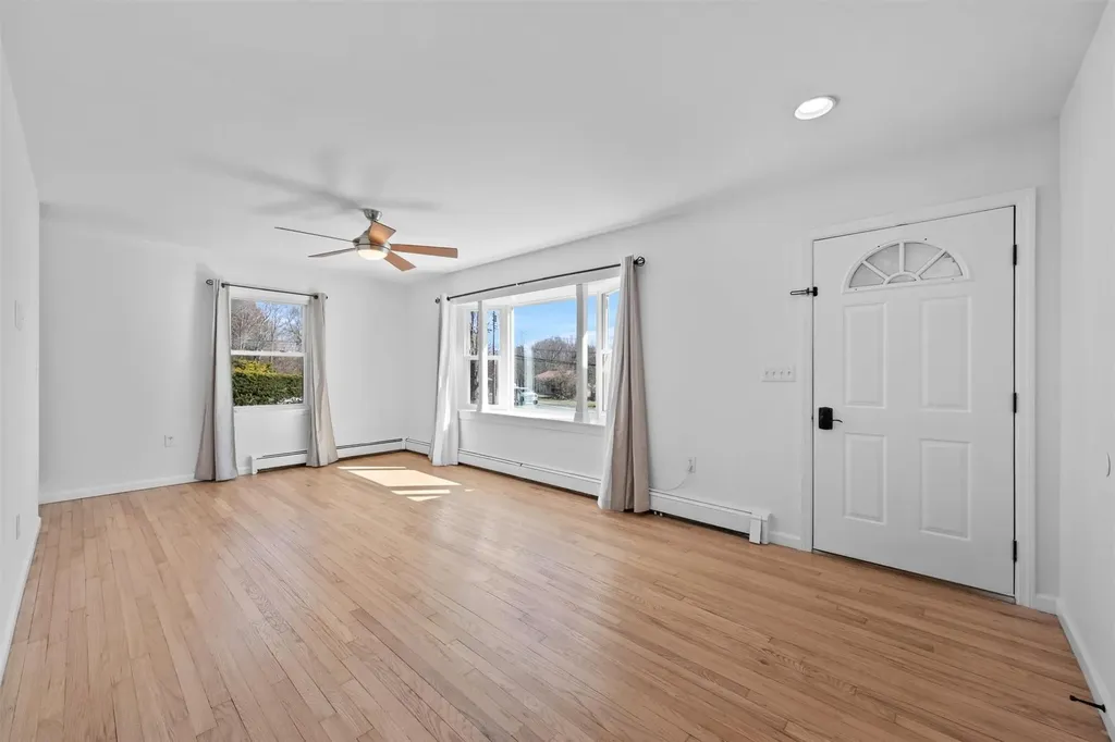 3 East Road Wallkill NY 12589