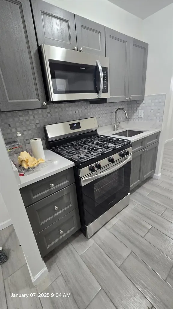 4415 De Reimer Avenue Bronx NY 10466