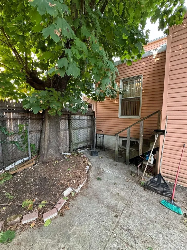 168 Miller Avenue Brooklyn NY 11207