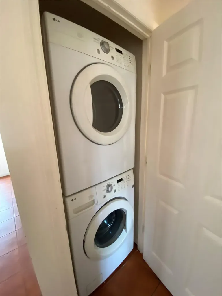 3095 Casler Place Bronx NY 10465