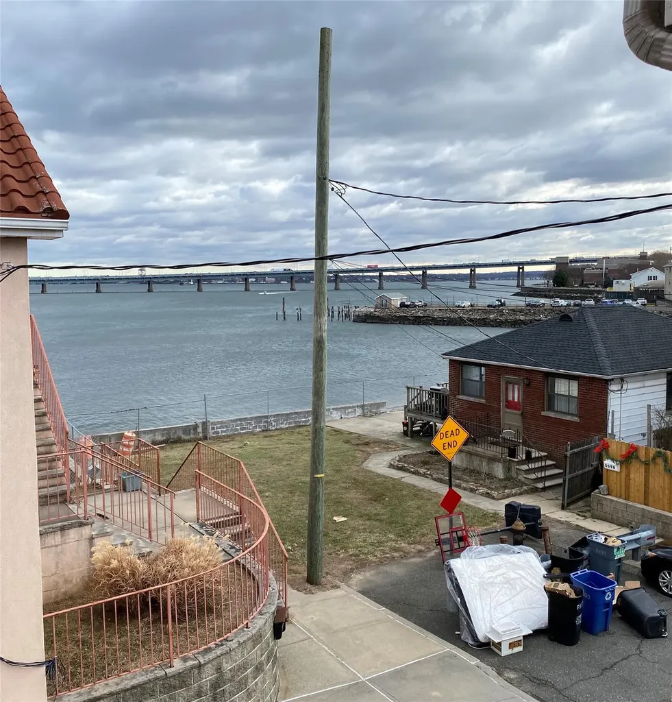 3095 Casler Place Bronx NY 10465