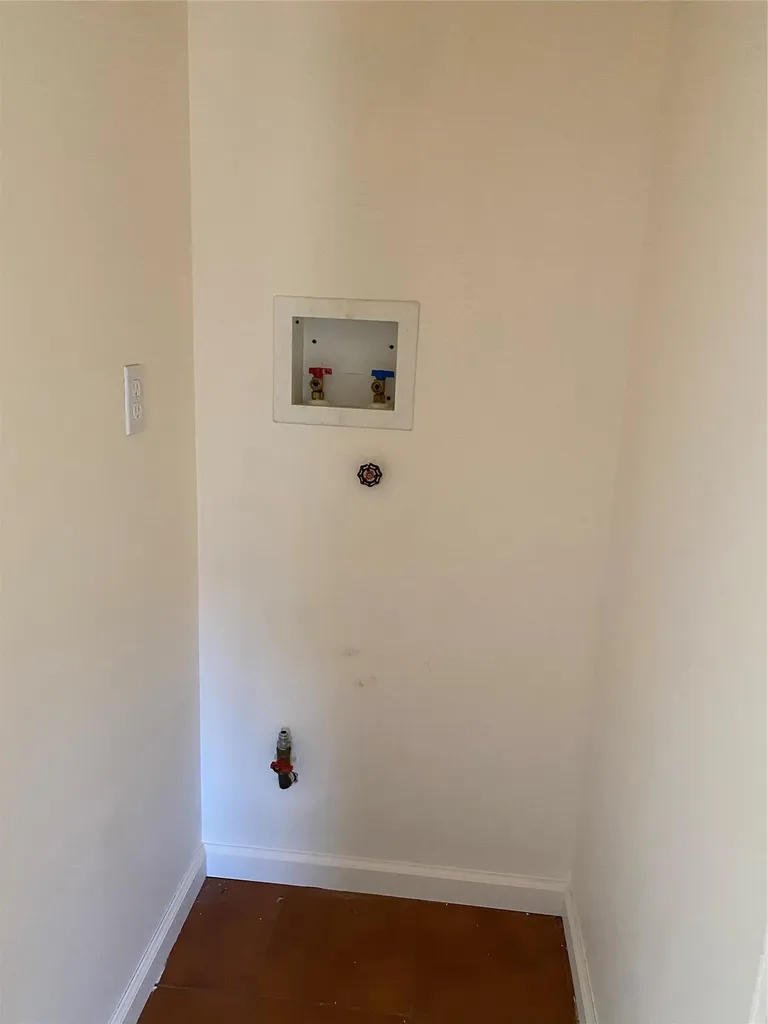 3095 Casler Place Bronx NY 10465
