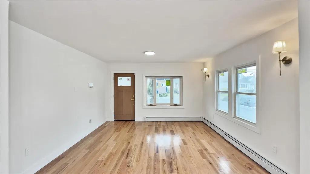 51 Hapsburg Place Hempstead NY 11550