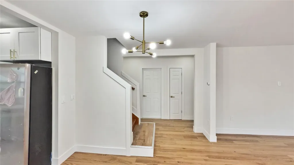 51 Hapsburg Place Hempstead NY 11550