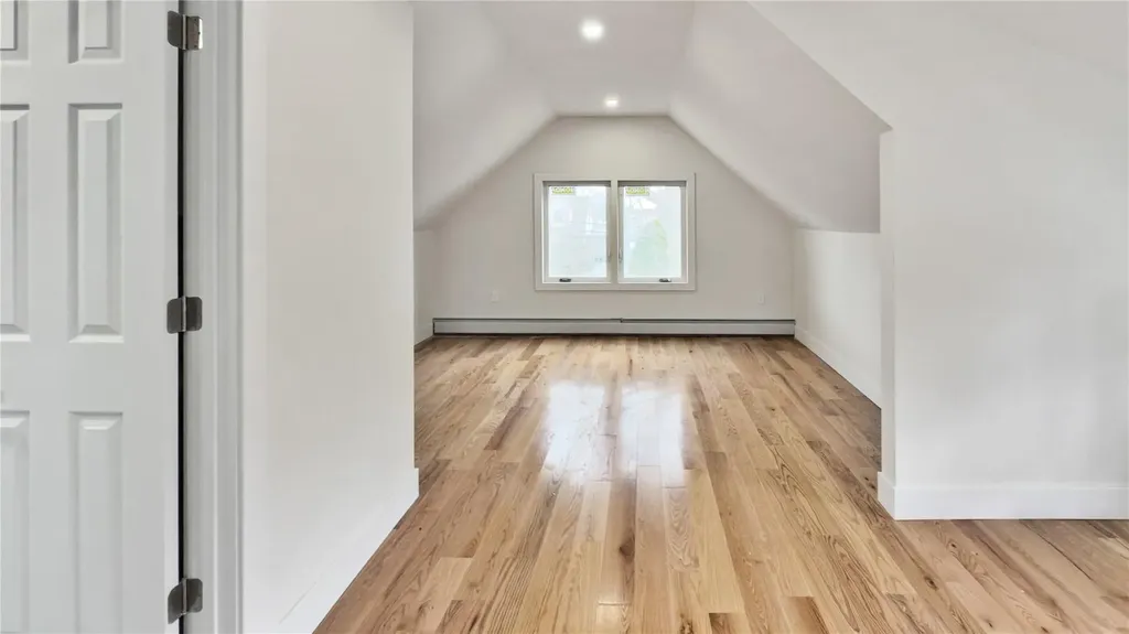 51 Hapsburg Place Hempstead NY 11550