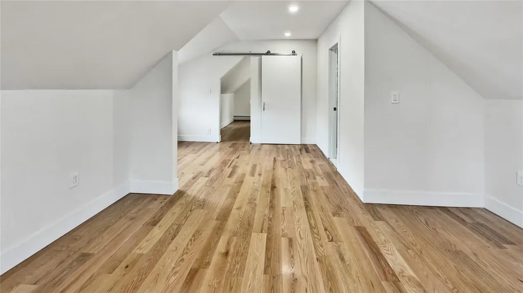 51 Hapsburg Place Hempstead NY 11550