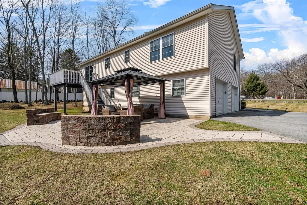 475 County Route 50 New Hampton NY 10958