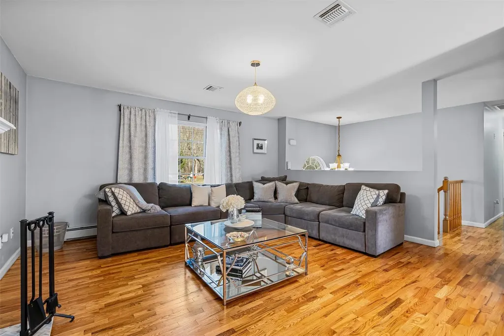 475 County Route 50 New Hampton NY 10958