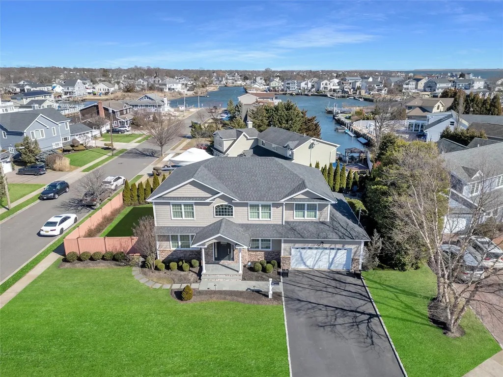 170 E Shore Drive Massapequa NY 11758