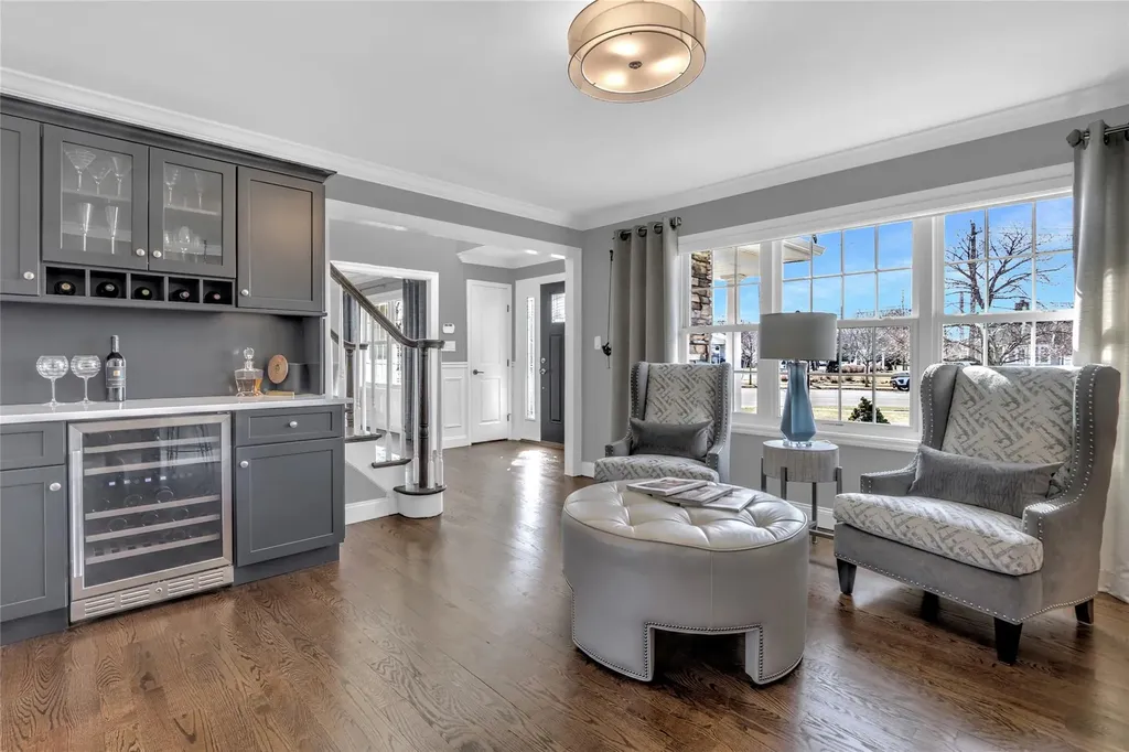 170 E Shore Drive Massapequa NY 11758