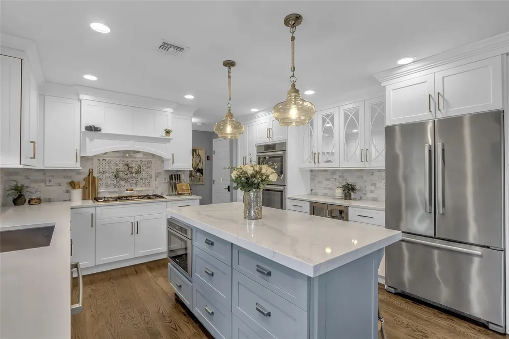 170 E Shore Drive Massapequa NY 11758