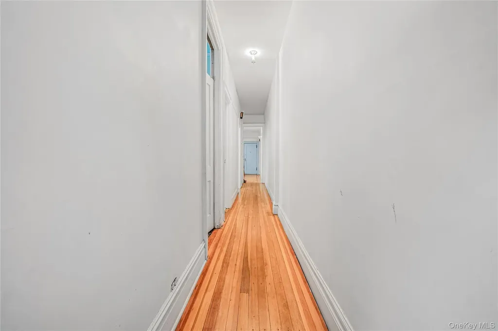 3447 82nd Jackson Heights NY 11372