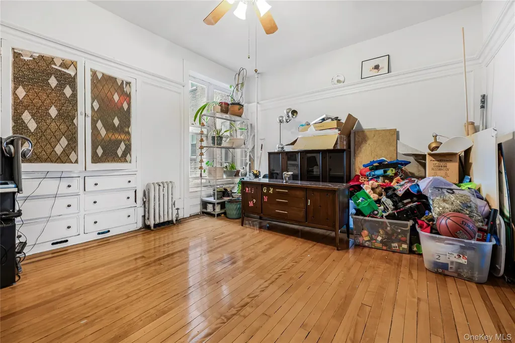 3447 82nd Jackson Heights NY 11372