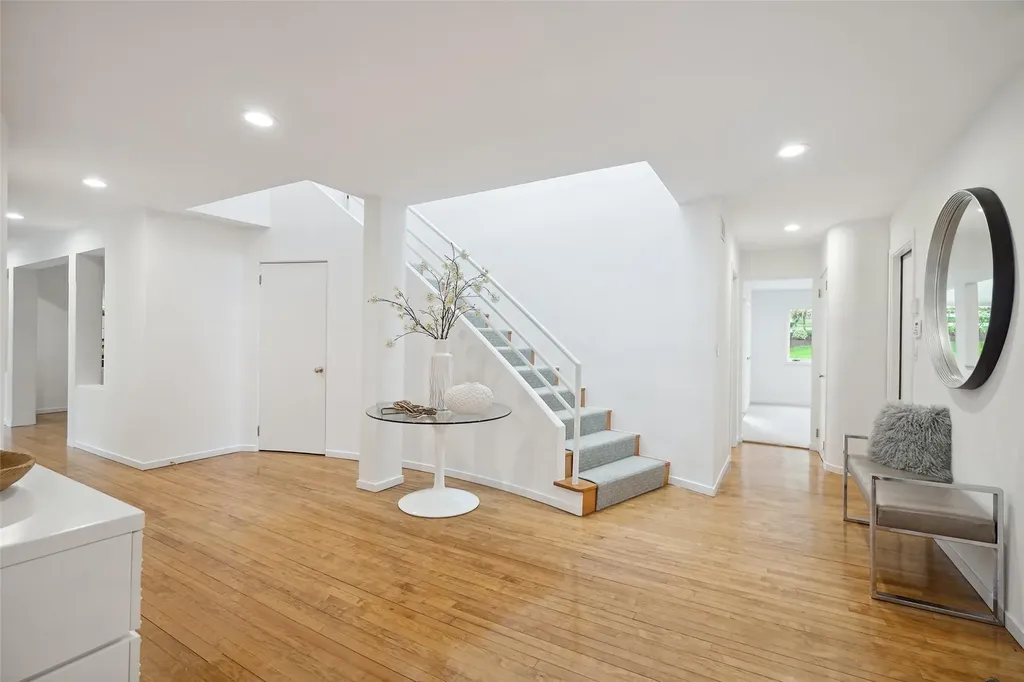858 Fenimore Road Larchmont NY 10538