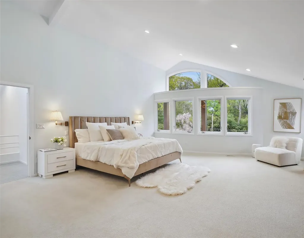 858 Fenimore Road Larchmont NY 10538