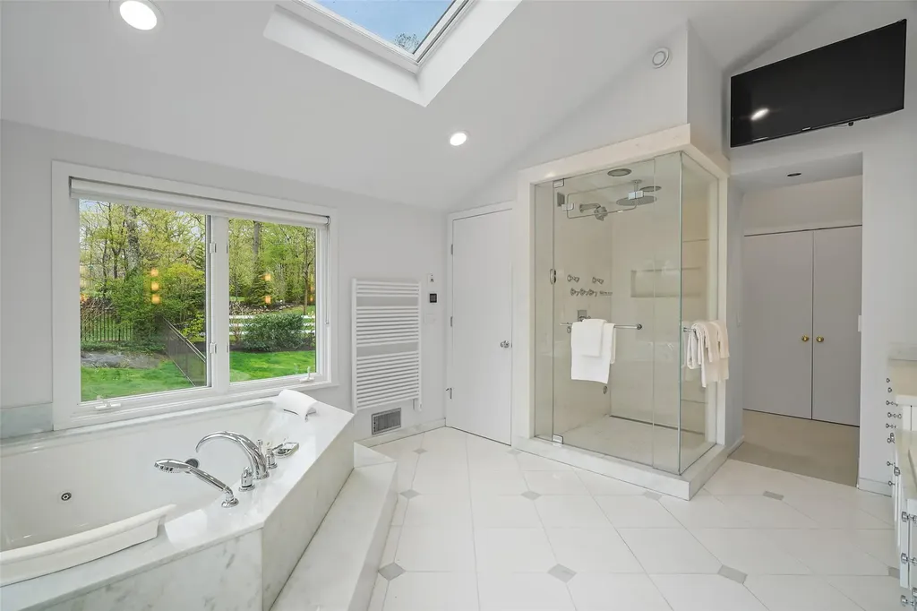 858 Fenimore Road Larchmont NY 10538