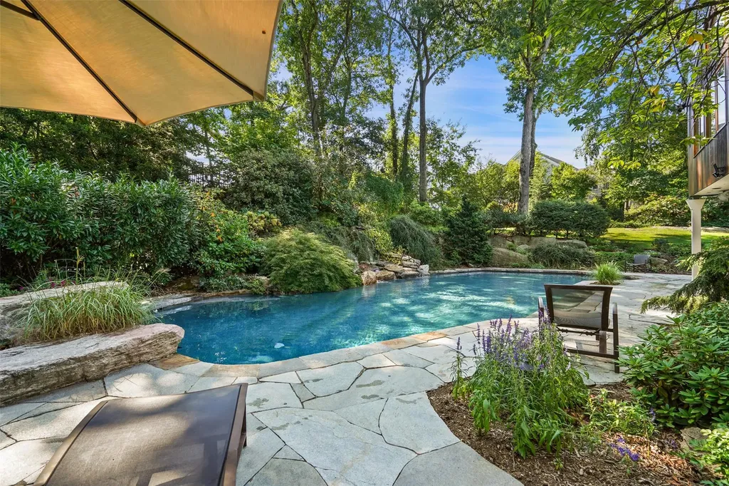 858 Fenimore Road Larchmont NY 10538