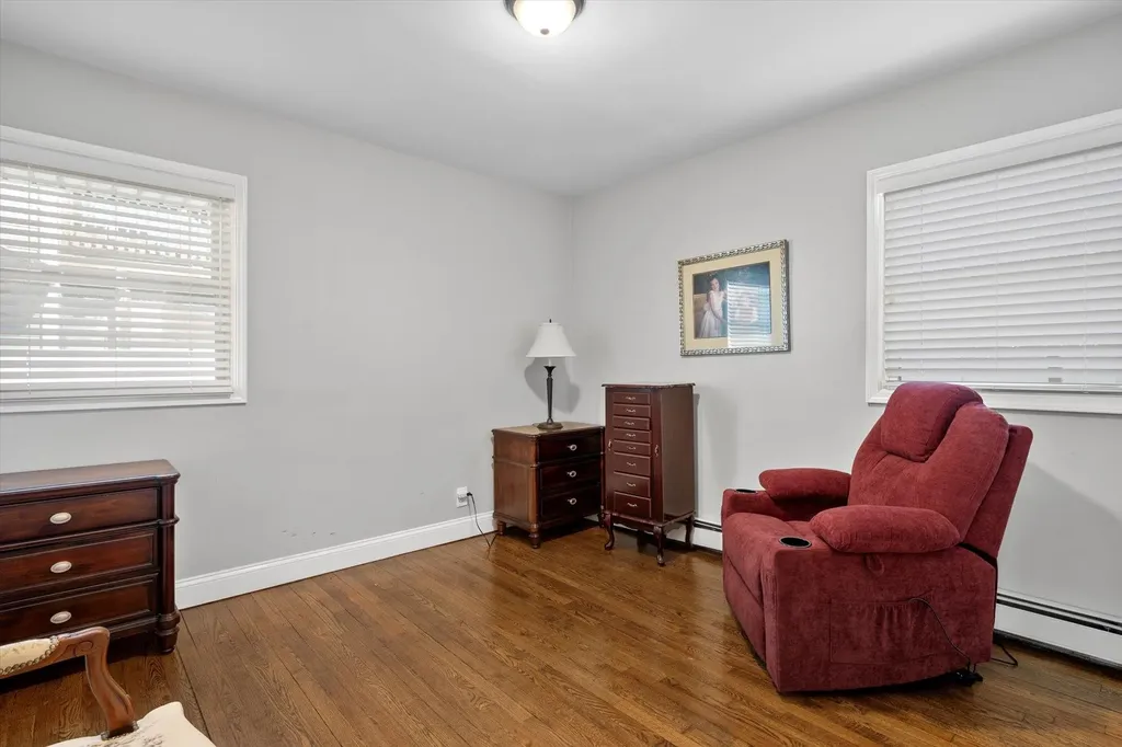 3401 Hawthorne Drive N Wantagh NY 11793