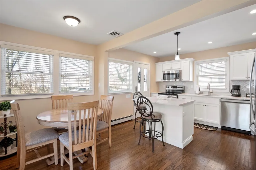 3401 Hawthorne Drive N Wantagh NY 11793