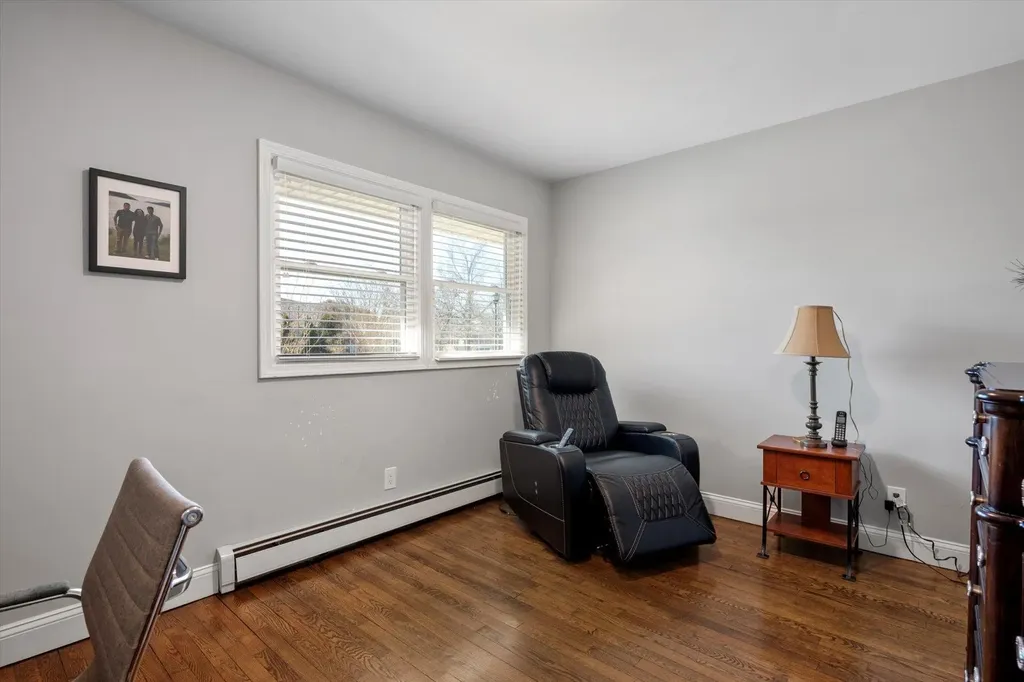 3401 Hawthorne Drive N Wantagh NY 11793