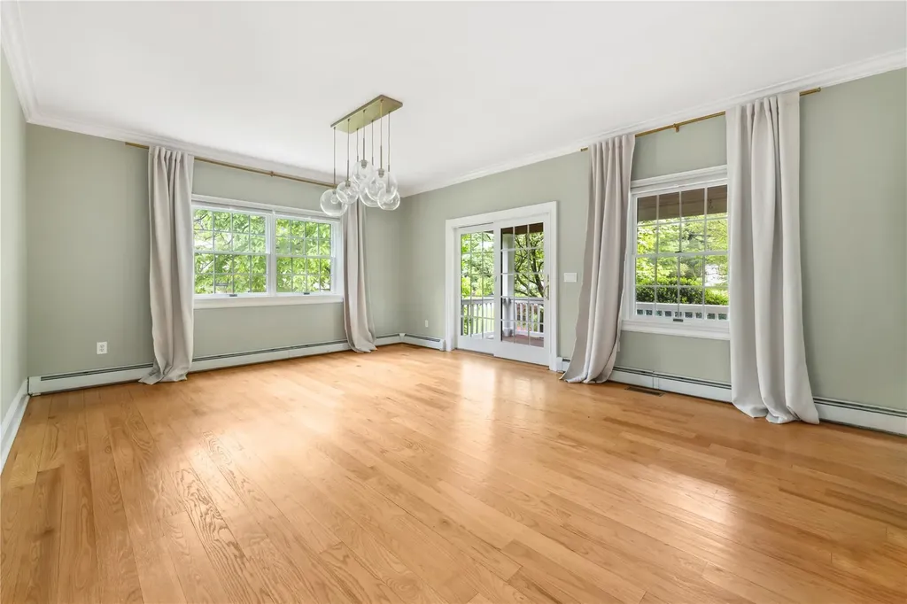 1 Howe Circle Bedford Hills NY 10507
