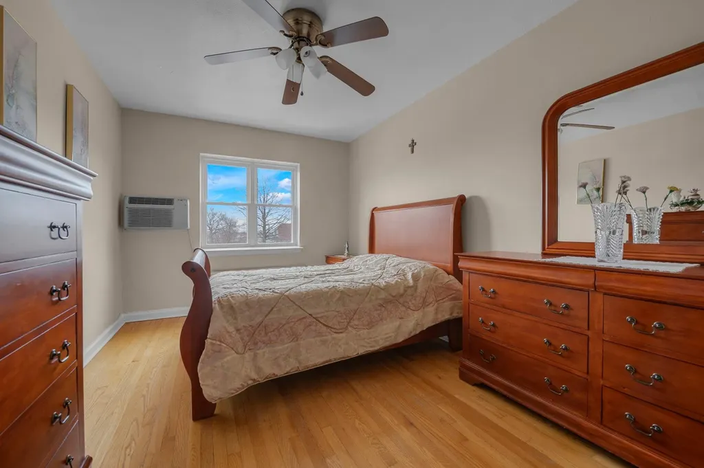 1060 Neill Avenue Bronx NY 10461