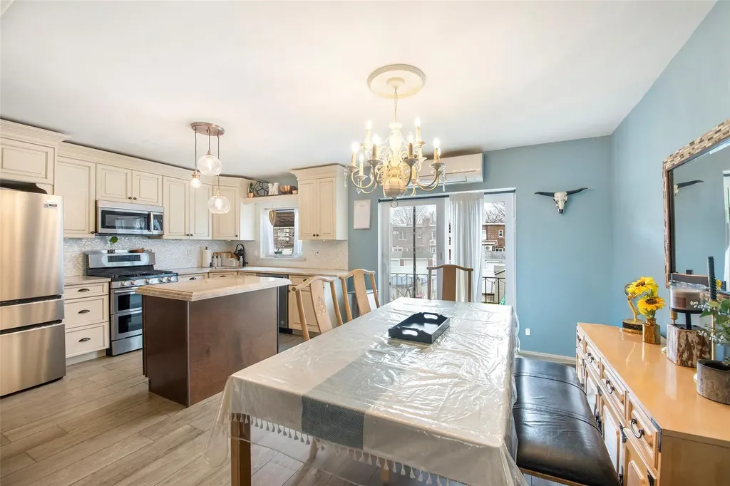 307 Bay 11th Street Brooklyn NY 11228