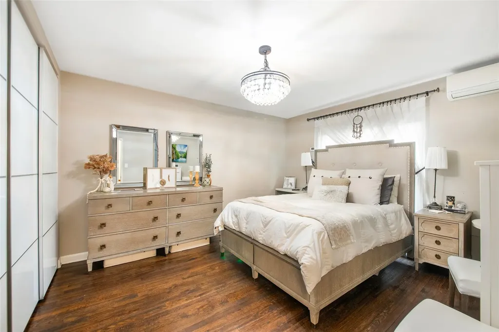 307 Bay 11th Street Brooklyn NY 11228