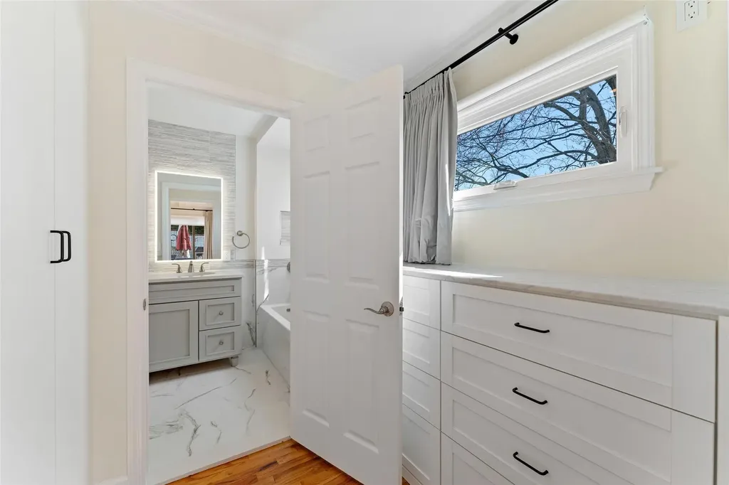 12 Fairway Drive Mamaroneck NY 10543