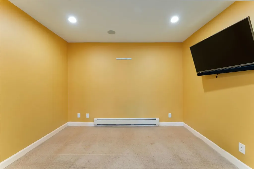 12 Fairway Drive Mamaroneck NY 10543
