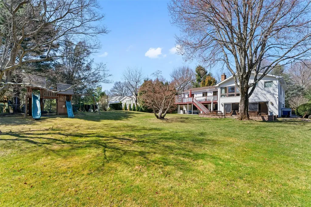 12 Fairway Drive Mamaroneck NY 10543