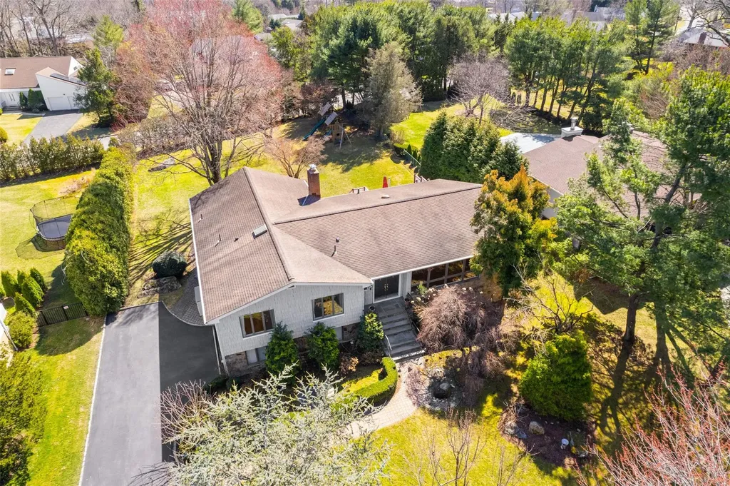 12 Fairway Drive Mamaroneck NY 10543
